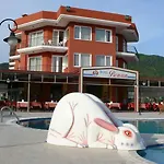 Benan Erdek