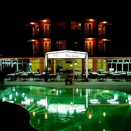 Hotel Benan